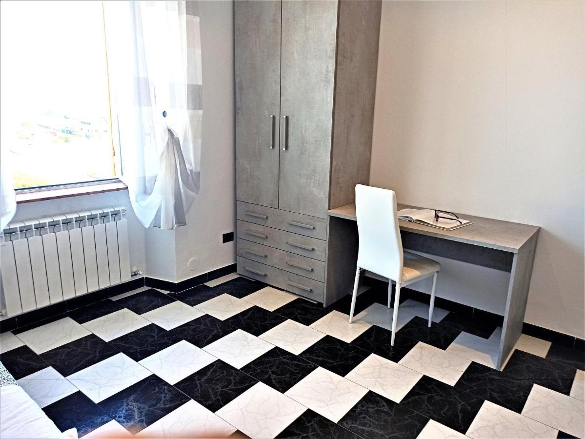 Casa Vacanza Laura Генуя Екстер'єр фото