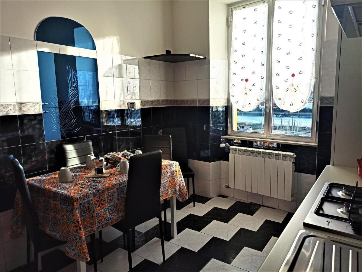 Casa Vacanza Laura Генуя Екстер'єр фото